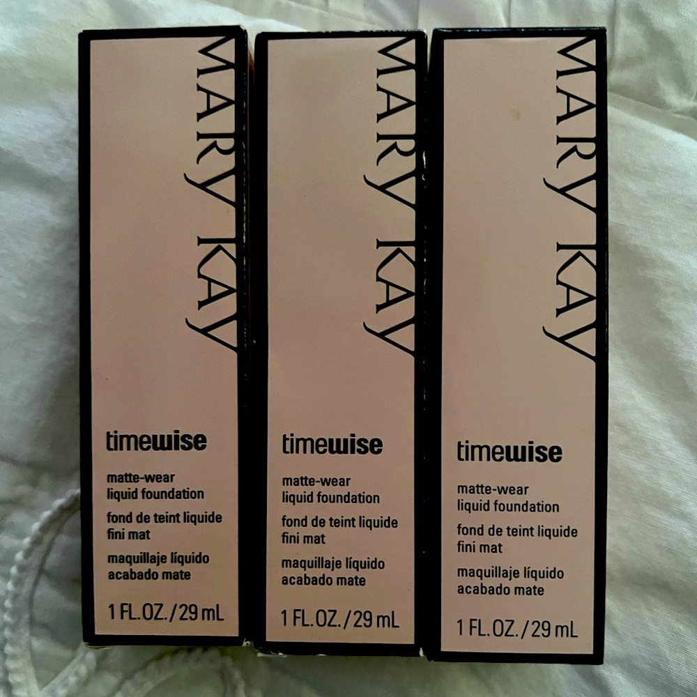 Time Wise Matte Wear Liquid Foundation Mary Kay NEW Many Shade